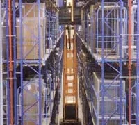 Korytarz roboczy reach truck